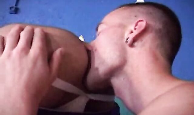 2 French homosexual boyz penetrating In A Barn