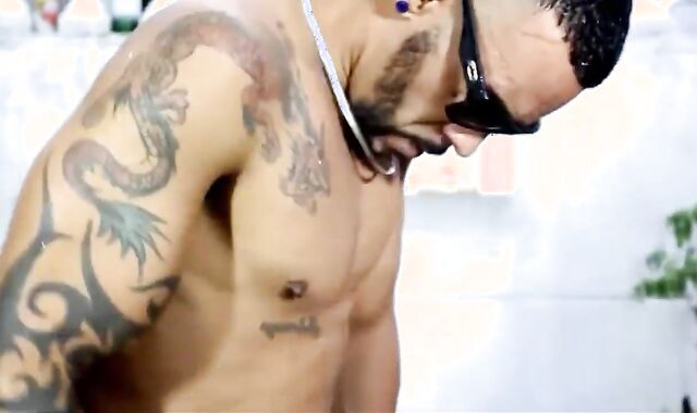 Barebacking In The Rain