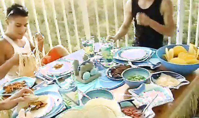 Evan's dinner soiree turns into enchanting 3