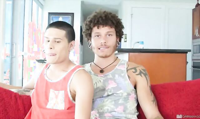 Tino Tries ten Inches