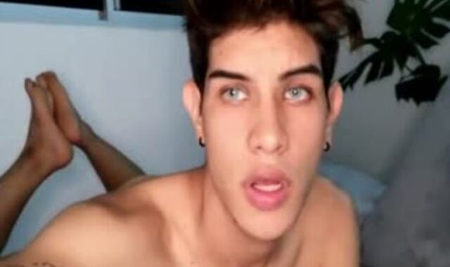 Lean Latino twunk With Tats And Earings Taunts On web cam