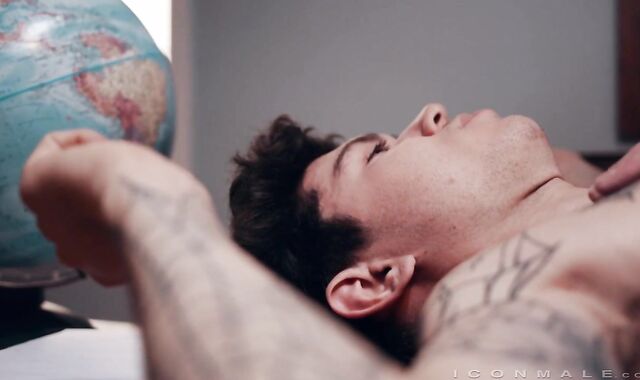 Icon Masculine - Nick Fitt beside Clark Davis desire sucky-sucky jizm