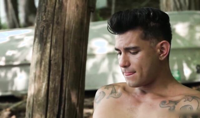 Topher Dimaggio ravages Ricky Roman