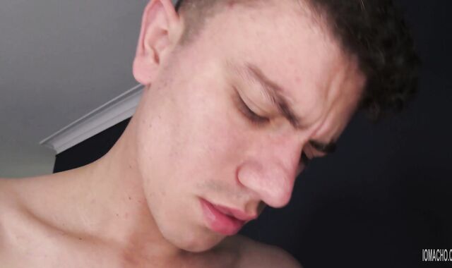 Iomacho - Tito oral pleasure