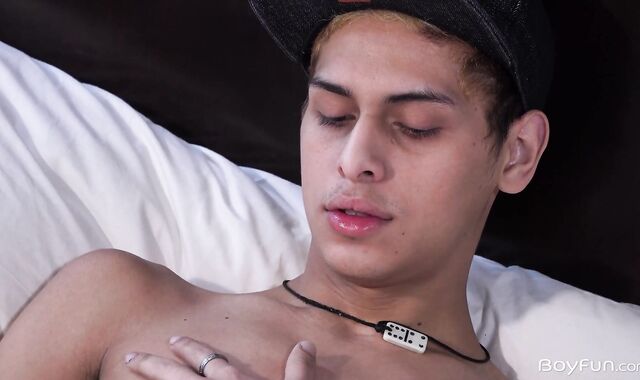 BoyFun - Xxx fuck-fest with latino Tommy Ameal indoor HD