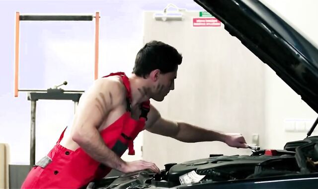 college-aged age teenie Grizzlies Barebacking