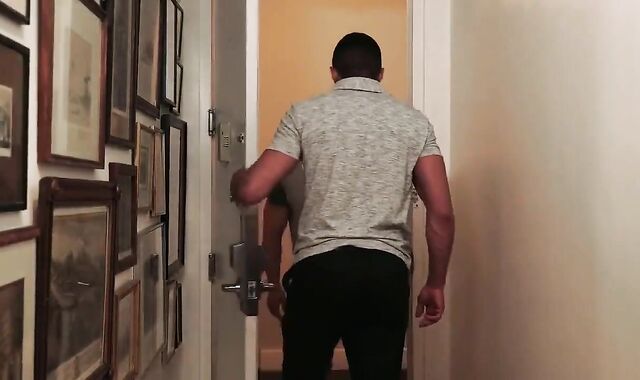 Arad Winwin And Dakota Payne (SMDNTM P1)