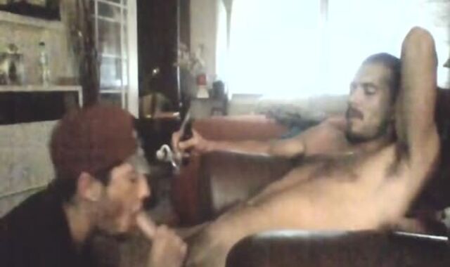 Penniless Married chap Gives Dealer His man-meat