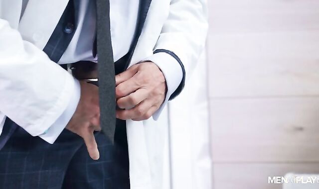 Taking naked Advantage Of My Patient's slot !