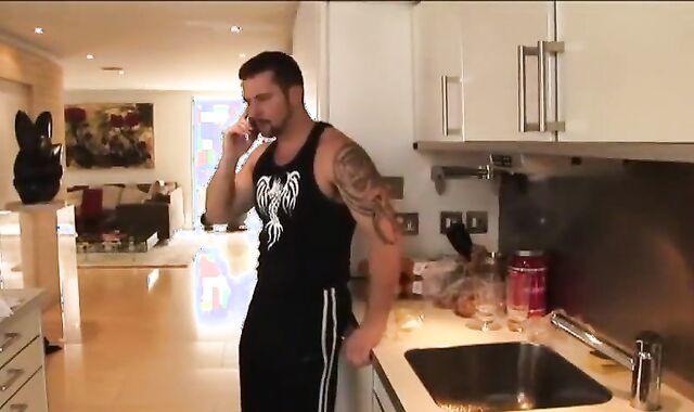 AlphaMales Out On The Beat