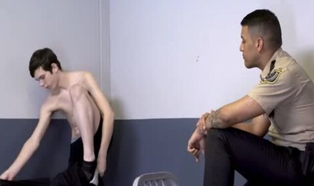 Youthful homo has a taste for wedging rock hard HD