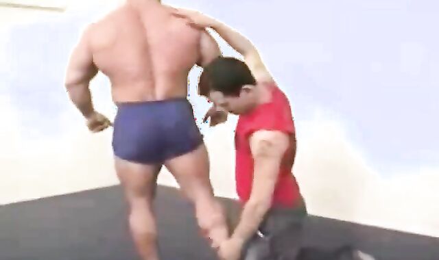 Beefy lad fellow dominance leans to get banged