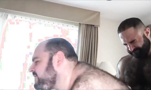 Muscle Hunk bangs chunky Hairy man