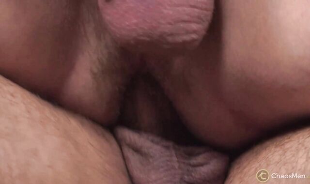 ChaosMen: Euro smooching each other