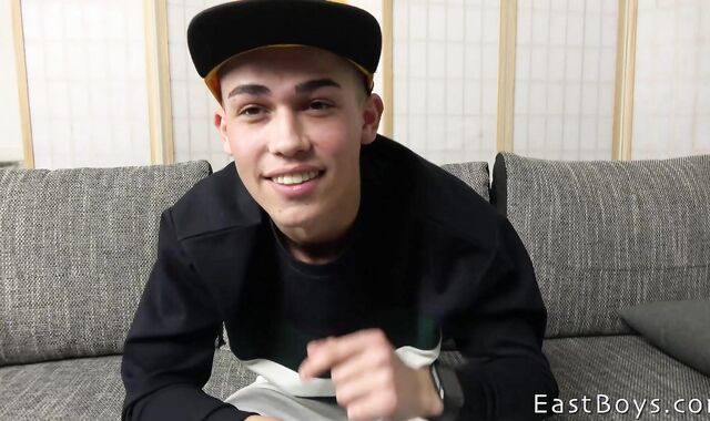 EastBoys - Latino live on webcam