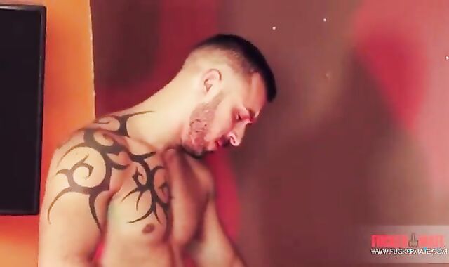 Antonio, Mario & Xavi. bare Breeding