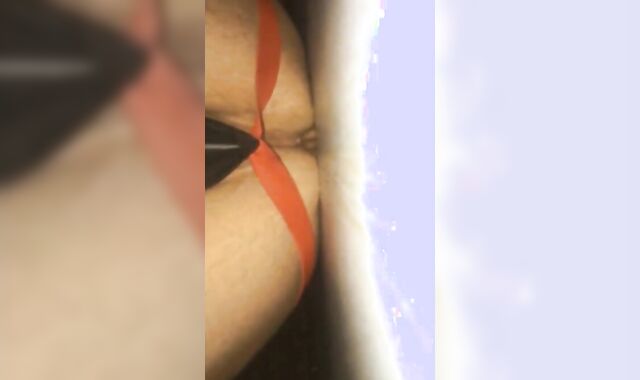 This guy felt my cummy hole and had to partake