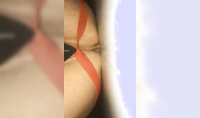 This guy felt my cummy hole and had to partake