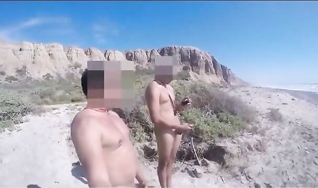 Bronha com primo hetero na praia parte 2