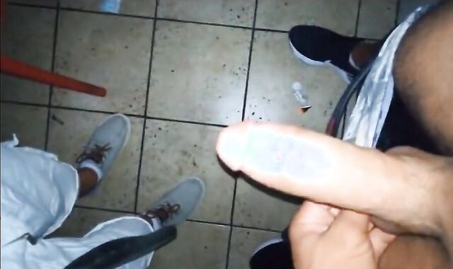 Grosse teub circoncise pour mon cul offert