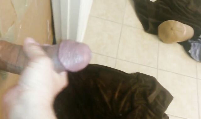 Homemade gloryhole big cock