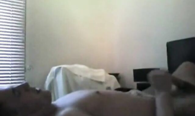 Webcam of Scally mate JP in his Hotel Room