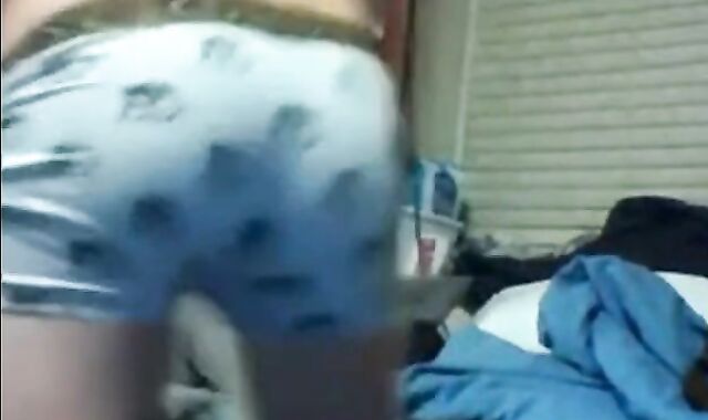 College Boy Jacks Off In Dorm