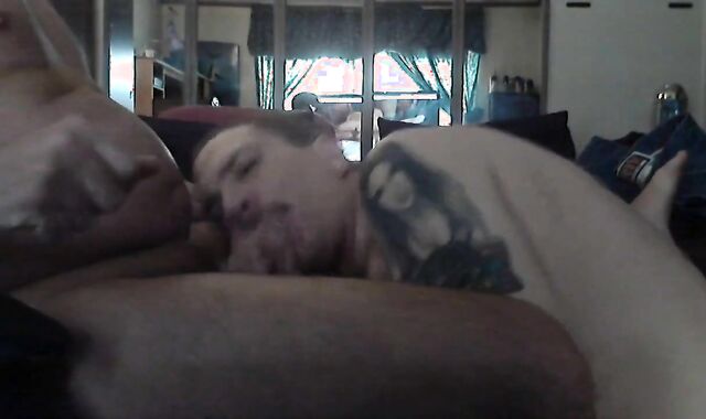 Sucking the cum from my Friends Cock