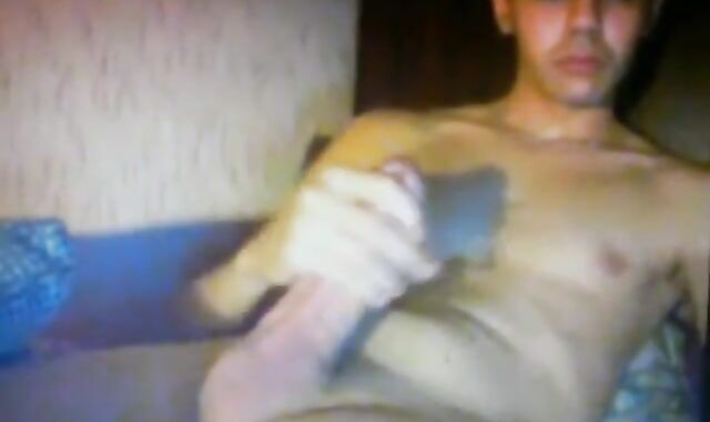 smooth turkish guy wanking huge thick cock on cam