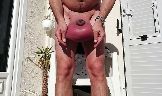 Giant pumping balls (astj tube full)