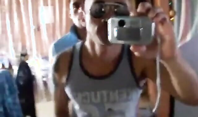 Mexicanos Cogiendo Frente al Espejo !!