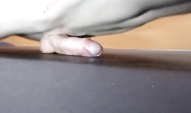 Pushups humping cum closeup