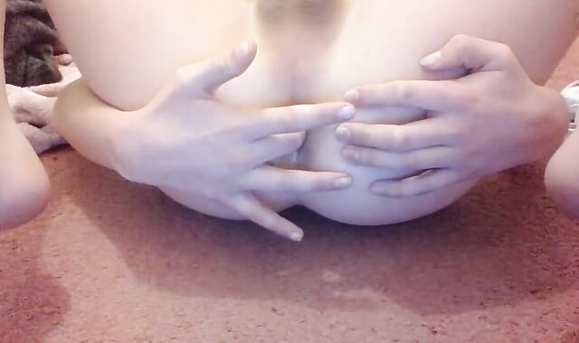 Young Twink Finger and Hole Play 2