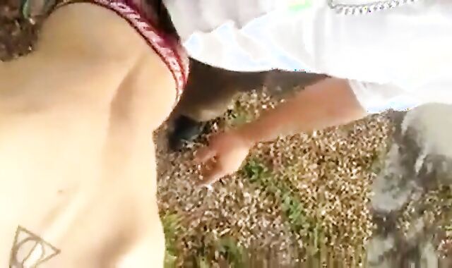 smoking hot in the park 2