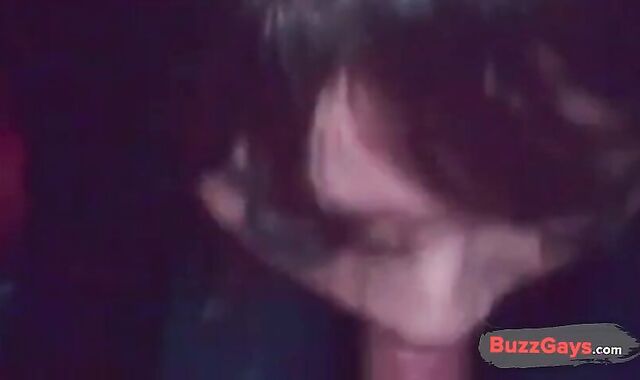 Amateur Asian Crossdresser Sucks Cock