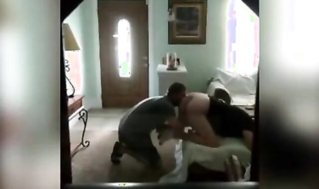 Anonymous Bareback Hookup with a Stranger