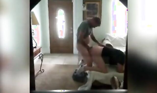 Anonymous Bareback Hookup with a Stranger