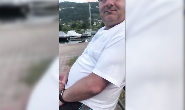 Amateur Daddies Handjob