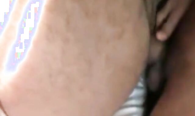 Big-Cock Arab Barebacks in Italian Hotel - Amateur Interracial