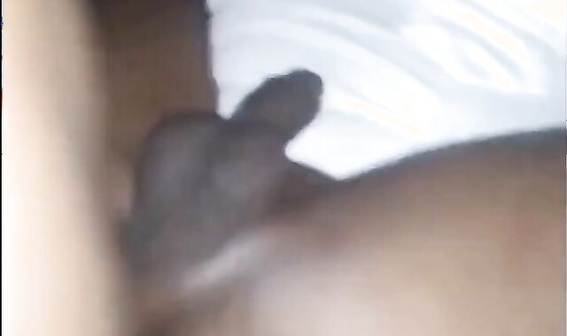 Big Black Cock Barebacks Amateur's Bussy
