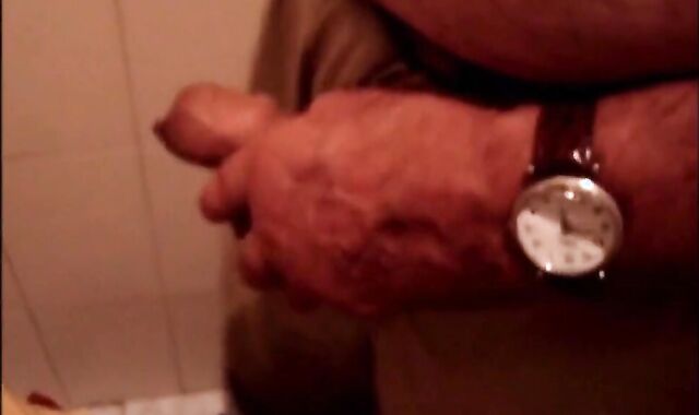 Daddy's Bathroom Blowjob Adventure