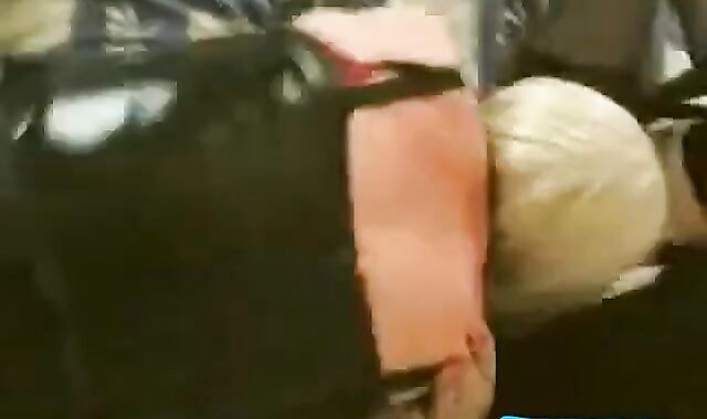 Amateur Crossdresser Blowjob