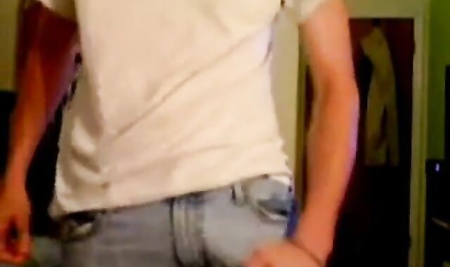 Big Cock Handjob by a Hot Amateur Man on Webcam