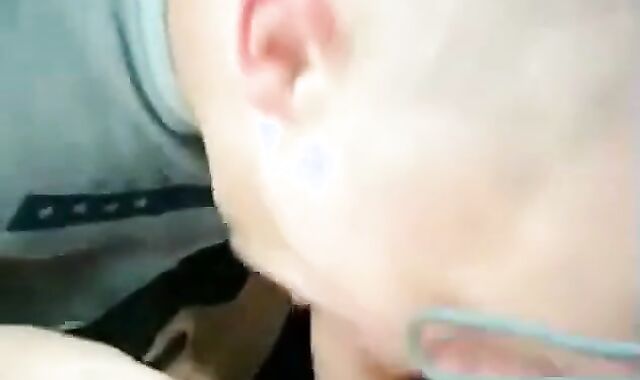 Amateur Dude Sucks Cock and Gets a Mouthful of Cum