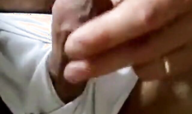 Fat Amateur Gets a Thick 5-Inch Boner