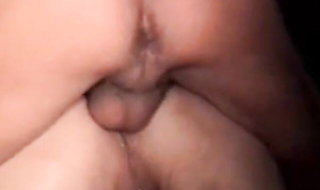 Heiße Bareback-Action mit einem Amateur-Hunk