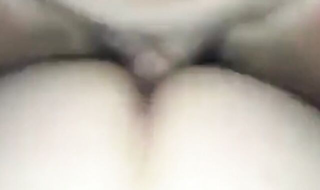 Bareback Daddy Threesome