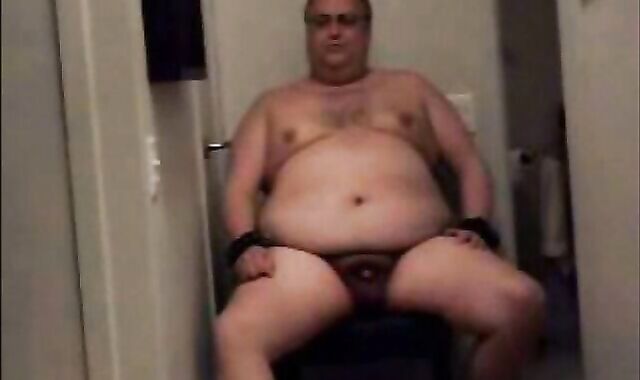 A Chub from ITALY visits Toronto Canada to meet me