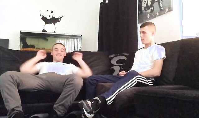British Mates Watch Porn and Wank: Amateur Handjob Action