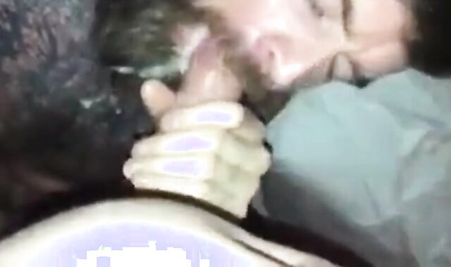 Tatted Daddy Shows Off His Amazing Blowjob Skills